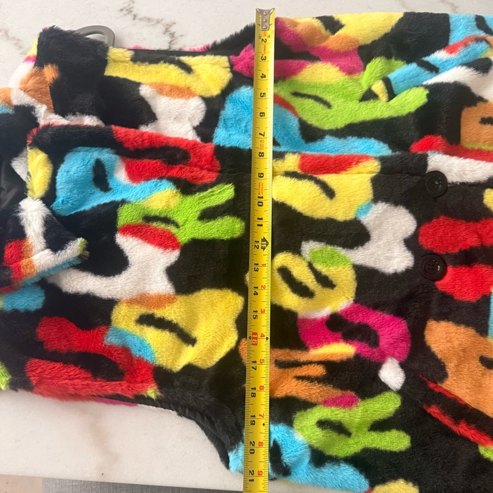 Diva Multicolor Graphic Vest - Picture 5 of 6